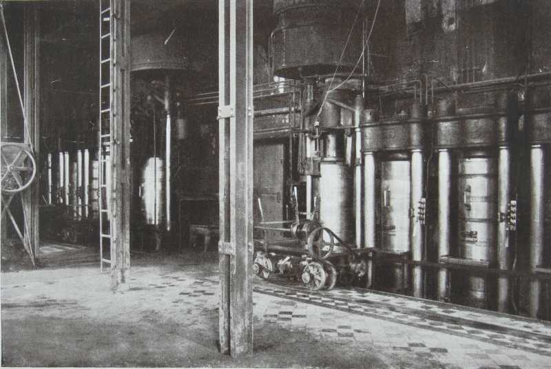 Riesaer Ölwerke Einhorn & Co.: Pressenraum