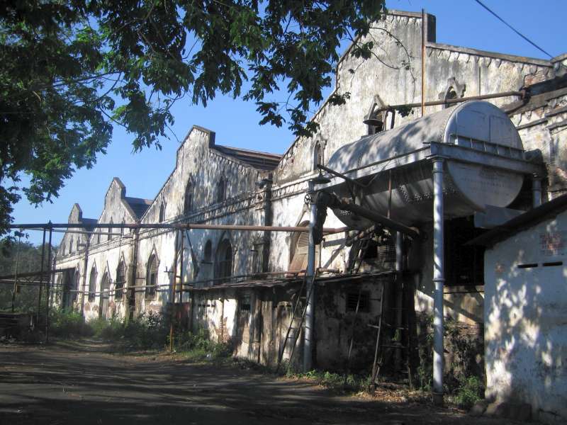 Pabrik Gula Wonolangan: Fabrikgebäude / Gedung pabrik