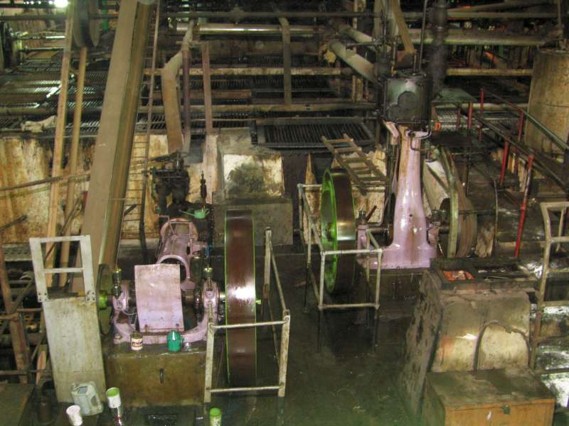 Pabrik Gula Olean: Dampfmaschinen bei den Maischen