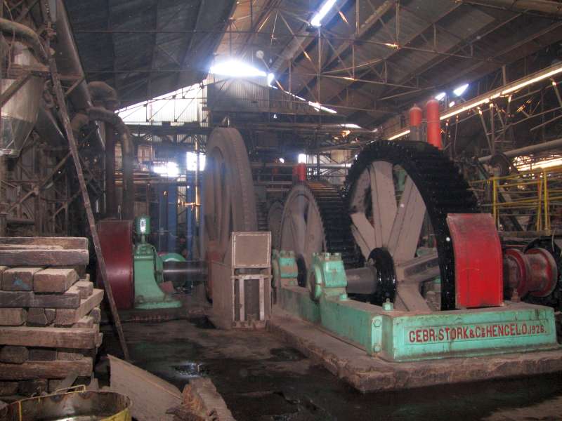 Pabrik Gula Watoetoelis: Zuckerrohrmühlen / Mesin giling