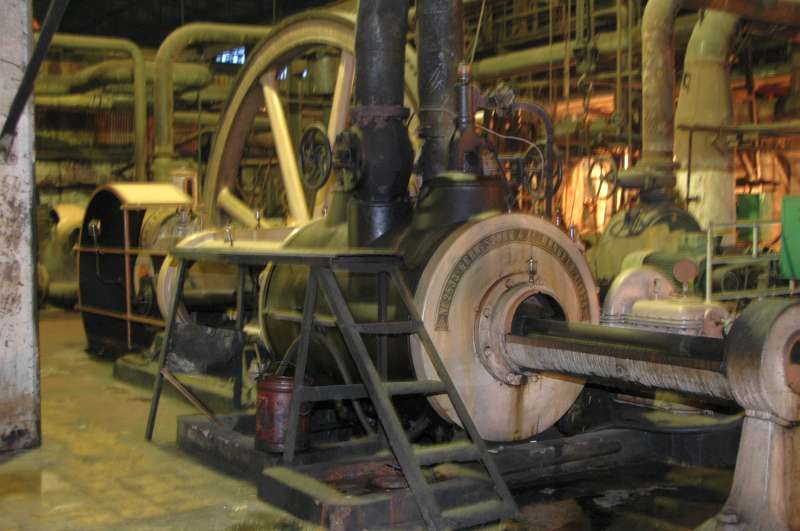PG Tersana Baru: Dampfmaschine als Antrieb für eine Kreiselpumpe