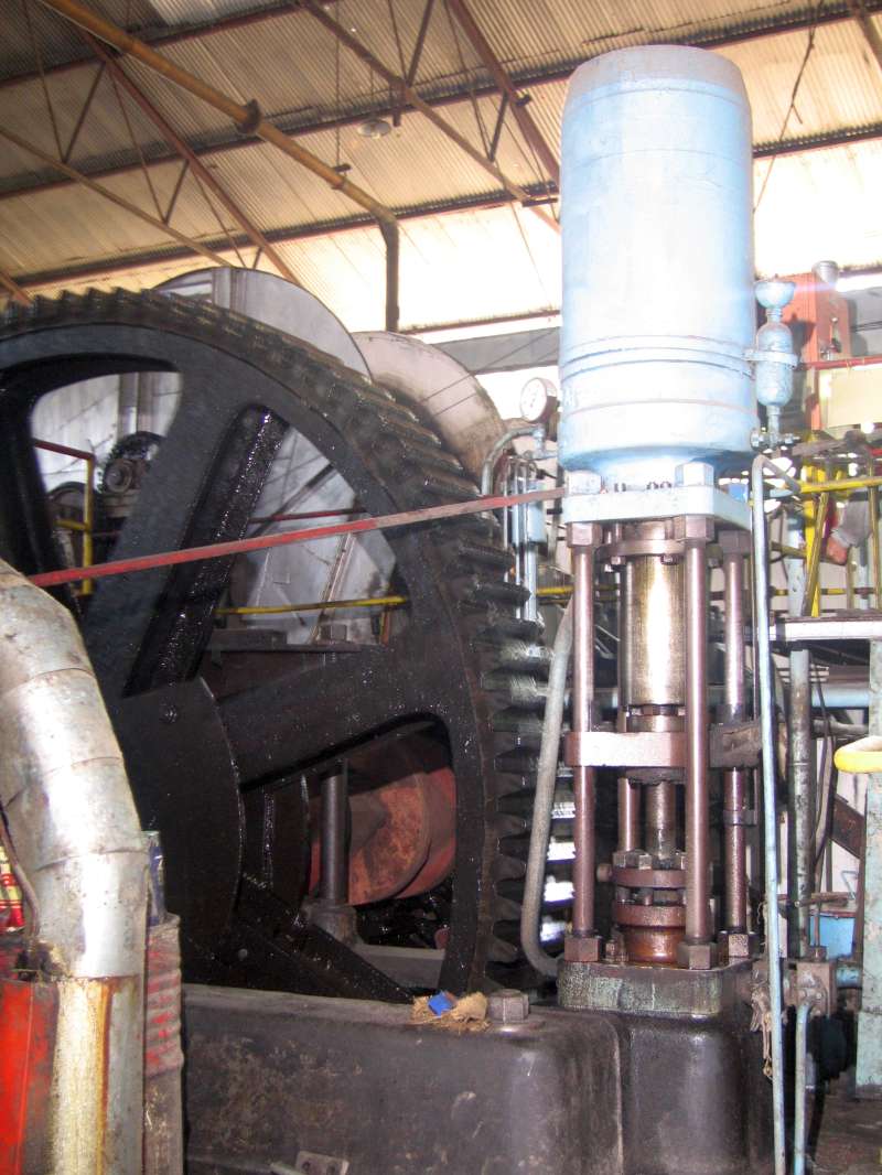 Dampfmaschine: Regler für Hydraulik