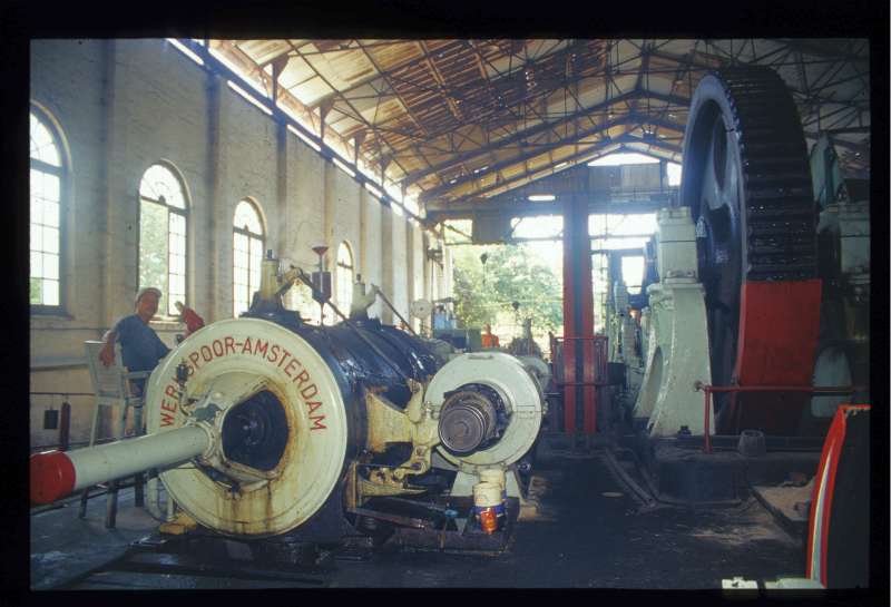 P.G. Krembung: Mühlendampfmaschine