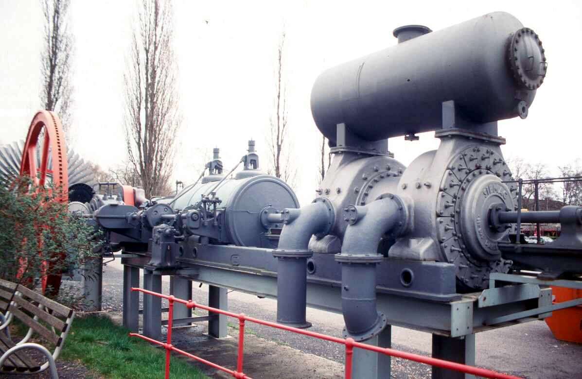 Dampfkompressor: Technik-Museum, Speyer