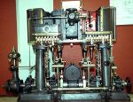Dampfmaschine: im Verkehrsmuseum Nürnberg