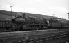 Dampflokomotive: 01 008 vor Zug; Bf Trier Hbf