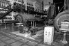 Dampffördermaschine: Steuerstand und linke Maschinenhälfte
